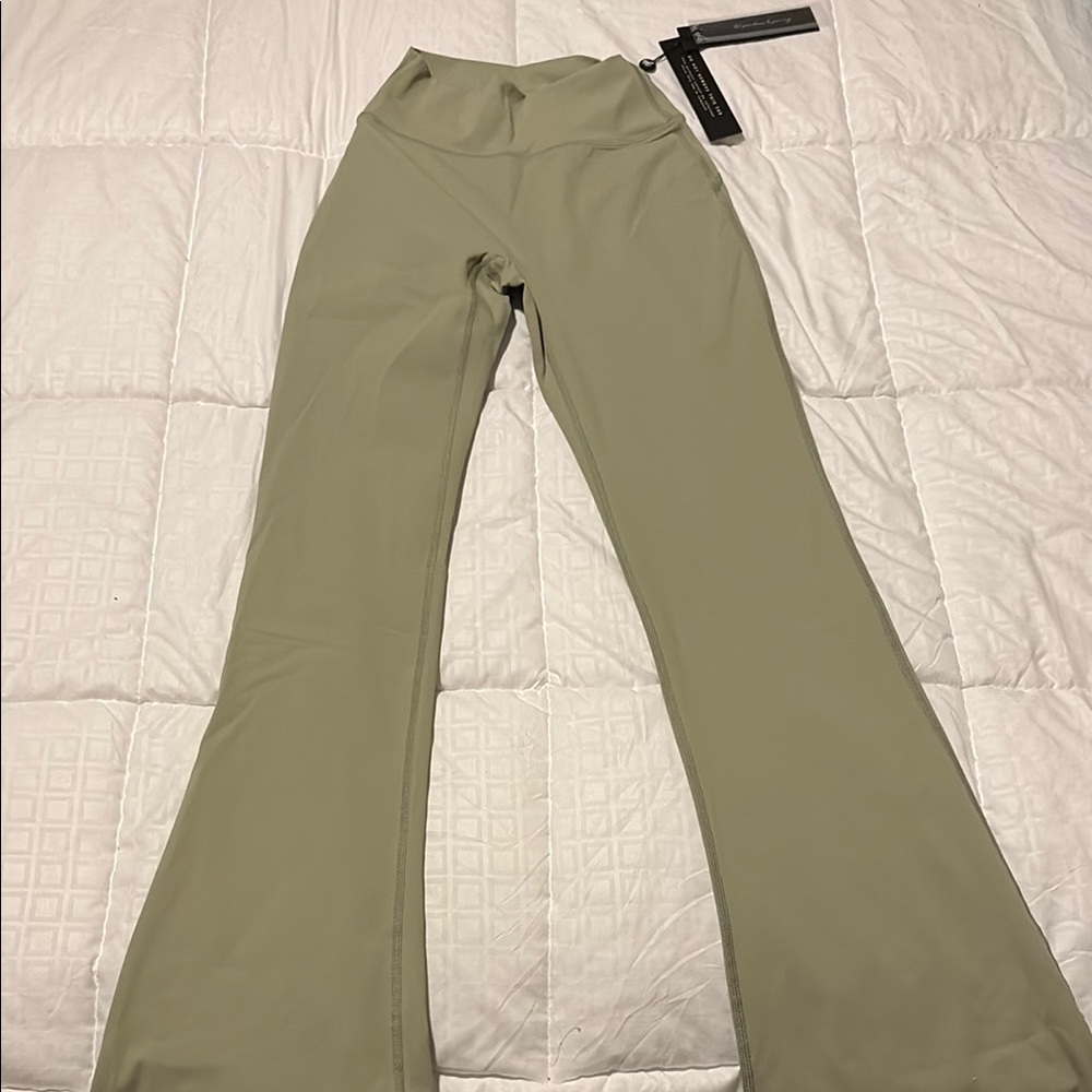 YoungLA W230 LEGACY FLARE PANT (REGULAR)